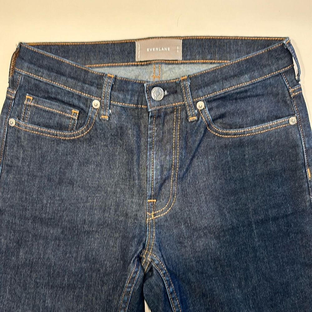 Women’s Everlane size 25 straight leg dark denim jean